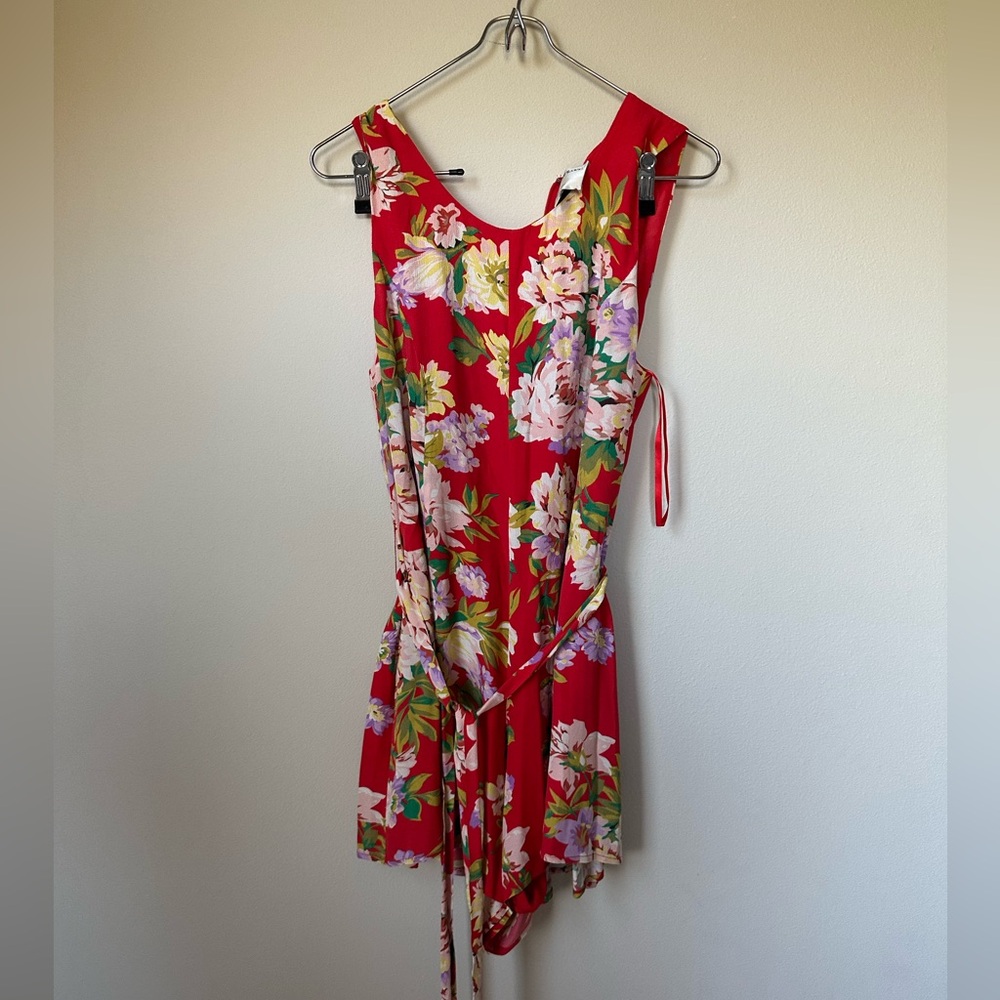 Privacy Please gorgeous red floral romper s - Picture 3 of 5
